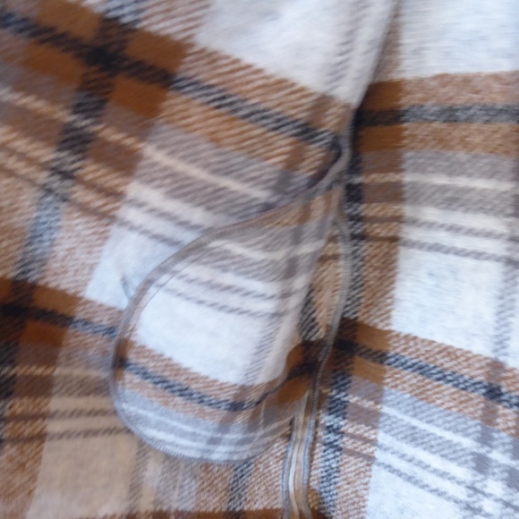 NWT Parkhurst Women's Shacket Style Long Plaid Vest - M - Picture 8 of 10